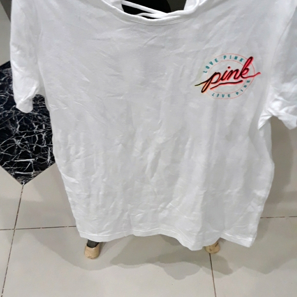 Teeshirt - Picture 1 of 2